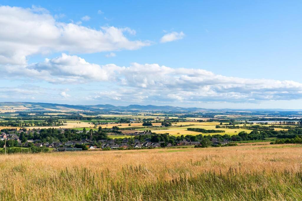 Holiday home Blindwelleyes Dog Friendly Rural Haven Blairgowrie and Rattray